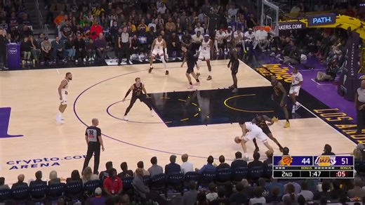 （完整版）詹姆斯狂砍28分6板12助，今日太阳vs湖人全场高清集锦，奥尼尔11分7板3助，詹姆斯28分6板12助