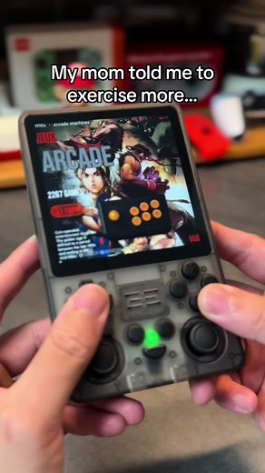 RGB20SX is more interesting 🤣 #powkiddy #gaming #gameconsole #gameboy #fpy #unboxing #tiltokmademebuyit #emulador #tiktok #handle #dragonball #powkiddypixel #RGB20SX