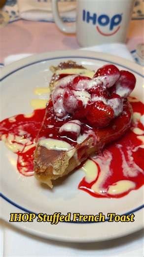 @IHOP NEW Stuffed French Toast🍞⁉️#shorts #breakfast #ihop #frenchtoast #frenchtoastrecipe