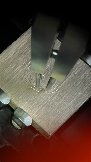 Make some stone setting exercices on a brass plate #diamondsetter