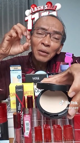 [SPECIAL 11.11] MAKE OVER Powerstay 24H Matte Powder Foundation - Bedak Padat High Coverage Ringan Compact Flawless Make Up Tahan Lama 24 Jam Non-Comedogenic BEST SELLER Poreless Somethin Time Less w Maybe Euphoria Blurring