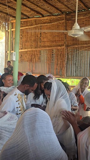 ወንድሜ የአብርሃም እና የሳራ ጋብቻ ያድርግላችሁ የወልቃይት ጠገዴ ባህል ደስስ ይላል ከዚህ መወለዴ በጣም ያኮራኛል😘😘😘🙏🙏🙏🙏