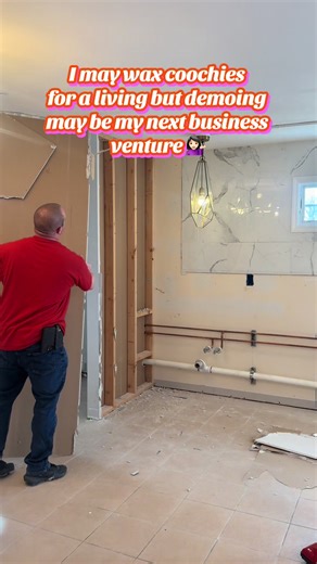 Stress-Free Waxing Demo: Esthetician's Next Venture