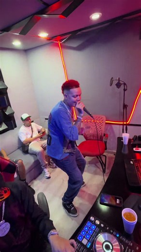 Bo de Bo de Bo en Vivo - JeyOne y Yaisel