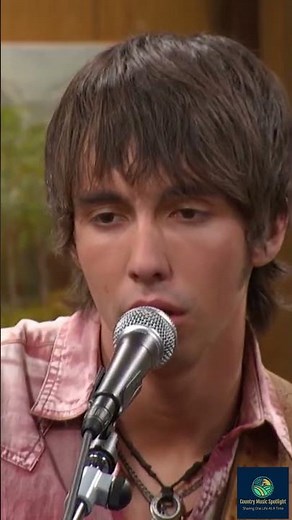 Mo Pitney sings Miami, My Amy #shortsfeed #outlawcountry #countrymusic