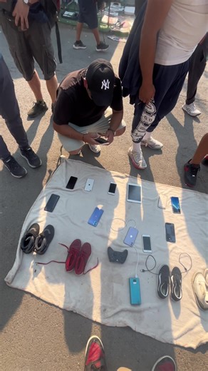 Otro día más para despedir el año junto ala feria de #peñalolen en el valle #vamospormas #tecnicos #graciasdiosportusbendiciones