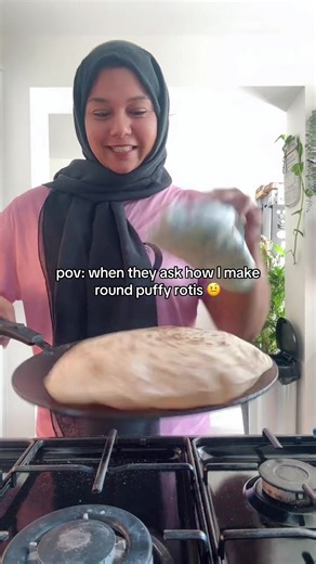 How to Make Round, Fluffy Rotis at Home