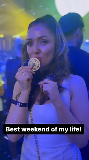 Natalie Pike | Sports Broadcaster & Presenter on Instagram: "As if KDB let me borrow his medal 😍🤣 thank you! Best weekend of my life and it will be topped off when I present the victory parade later today. I will be fine on minimal sleep….won’t I?! Are you coming along today? 👇🏼👇🏼👇🏼 THANK YOU, THANK YOU, THANK YOU #champions #victoryparade #mcfc"