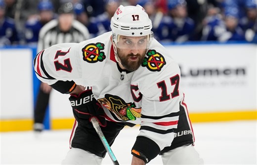 Ex-Bruins forward Nick Foligno taking leave of absence from Blackhawks