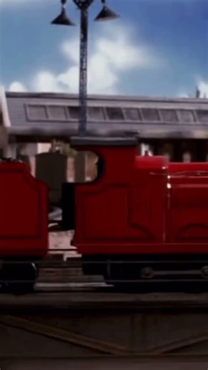 Maxwell the red engine