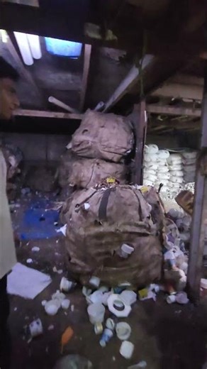 Inside Dharavi Slums Hidden Plastic Recycling Factories