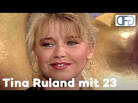 Tina Ruland als frischgekürtes Playmate des Monats (1990)