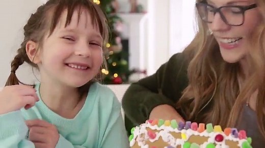 Wilton Castle Cake Pan Set 32-Piece, Hi-Impact Polystyrene