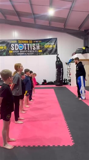 🥋🥊 JUNIOR KICKBOXING 🥊🥋 Our junior kickboxing class is doing great! The kids are learning new skills, but also learning about discipline, respect, making new friends and having a great time in class! If you’d like to get your child involved just send us a message to come in for a free trial! #itf #tkd #itftkd #tkditf #taekwondo #itftaekwondo #taekwondoitf #ukta #boxing #kickboxing #taekwondo #martialarts #fitness #sports #boxfit #kickboxfit #stewarton #kilmarnock #dunlop #ayrshire #eastayrsh