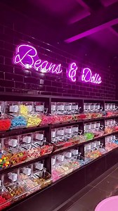 Supermarket Pick and Mix Bulk Candy Food Display Shelving and Candy Rack with Scoop Bins