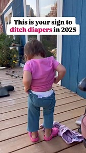 ✨ One more day until I go live inside the challenge group… and parents are already gathering there right now. I wanted to make sure NO ONE is at a disadvantage when we start, especially those of you potty training toddlers. So I just added a HUGE bonus. 👇 🎁 NEW BONUS ADDED TODAY: When you join the 21-Day Diaper-Free by New Year’s Eve Challenge, you now get BOTH of my digital books FREE— 📘 Go Diaper Free (EC) 📙 The Tiny Potty Training Book (PT) Yes, BOTH ebooks — completely free when you join