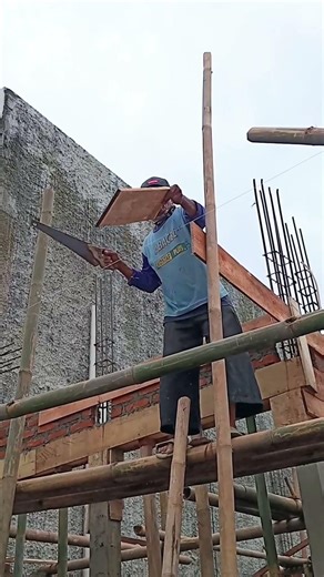 make a guide board for the size of the concrete canopy roof