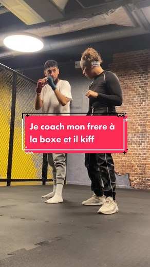 Coaching de Boxe pour Débutants : Frère en Action !