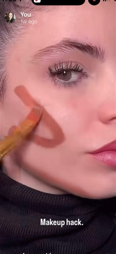 Trying this contour hack #shortvideo #makeup #hack