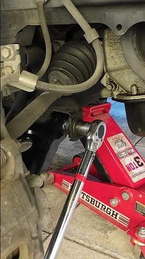 jeep patriot control arm and ball joint - torque specs