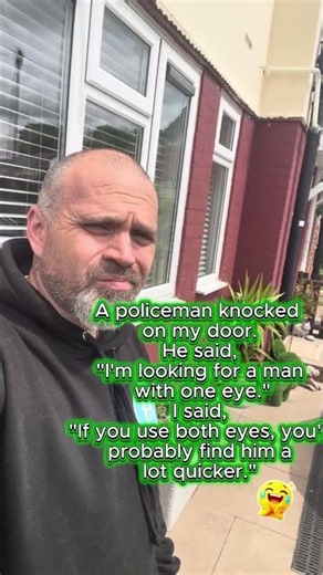 This Joke About One Eye Had Me Crying 😭 #britishcomedy #funny #jokes#shorts #relatable