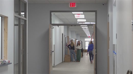 Unity Christian School students attend first day at new Iowa campus