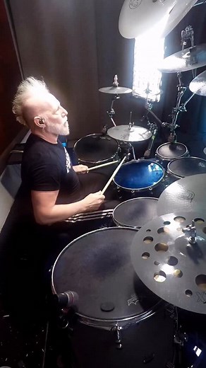 DANCIN FOOL @zappa @frankzappa_fanpage #drums #miketerrana #drumlife #vicfirth #wontstopthemusic #remopercusssion #trickdrums #teamremo #paiste #video #drumcover #trickpedals #skygeldamperpad #drummer #drumcraft #bethepulse #drumcraftdrums #frankzappa #dancingfool #frankzappaforever #guitarplayer #losangeles #american | Mike Terrana