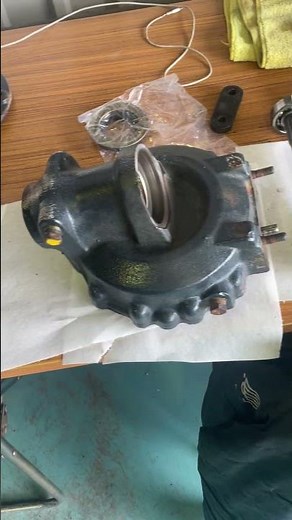 【今日の整備】トラクターのオイルシールを交換〜まず準備から⭐︎