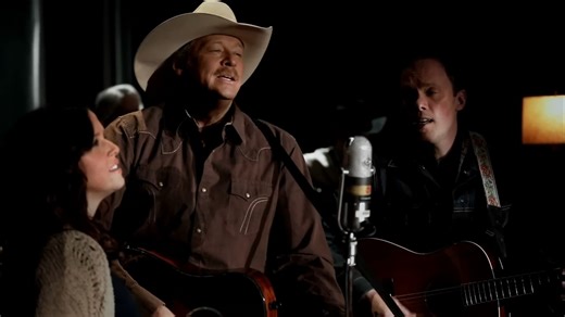 Alan Jackson – Precious Memories...▶️ Listen to this great song: https://country.dohimusic96.com/alan-jackson-precious-memories-official-music-video/?utm_source=facebook&utm_medium=horeel&utm_campaign=bestoldcountrysongsalltime | Best Old Country Songs All Time