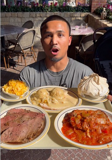 Discovering Cleburne Cafeteria: A Food Review
