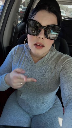 JennyLarry (@jennylarrya)’s videos with sonido original - .