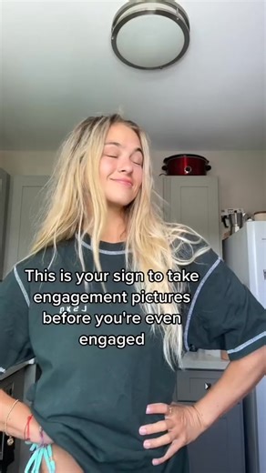 This is your sign to Book the photoshoot #beachphotoshoot #santabarbara #santabarbaraphotography #photoshoot | Kenna Chase