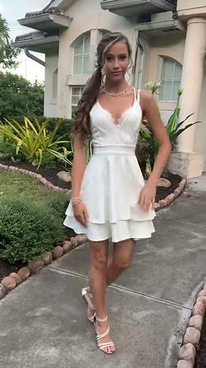 Homecoming dress show off! ~Avaryana 💋 make sure you go check out my FIREWORK!