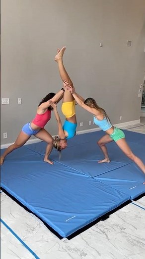 Watch our new trick! 😝 ‪@KaiRazy‬ ‪@YourAubsome‬