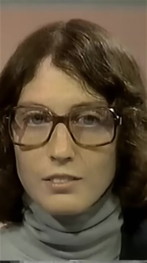 This says more about intimacy than it does about the object. #intimacy #connection #readbetweenlines #socialinsight #nonbinary