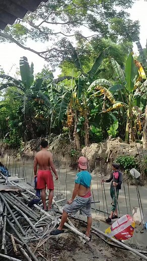 🧱 Riprap Construction in Progress! Kailan kaya to matapos para di na kami bahain🥲 #Riprap #InfrastructureWork #SiteUpdate #FloodControlProject | Sha Ng