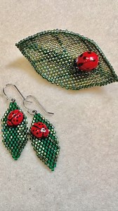 68 reactions | Sometimes it makes me happy making something a little different ❤️ #ladybugjewelry #ladybugearrings #beadweaving #funwithbeads #whimsy #whimsicalbeadwork #studiotime | Seed Bead Bliss | Facebook