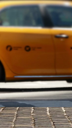 Enjoy SNICKERS Hi-Protein with twenty grams of protein and four grams of sugar. Hi-Protein. Hi-Satisfaction.