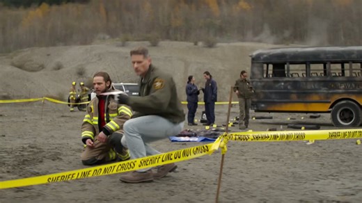 'Fire Country' & 'Sheriff Country' exclusive sneak peek