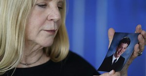 Memoir details addiction, loss and recovery