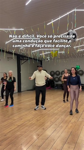 Como aprender a dançar: passo a passo simples para iniciantes