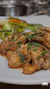 Have You Tried Our Soft Shell Crab Yet? 🦀 This Limited-Time Favorite Is Pan-Fried To Golden Perfection And Served With Fresh Seasonal Veggies. With Its Rich, Buttery Flavor And Delicate Crunch, It’s A Dish You Don’t Want To Miss. Available For A Short Time Only. Call (419) 242-2424 To Make Your Reservation! #Georgios #SoftShellCrab #Seafood #SeafoodRestaurant #ToledoDining #FineDining #FamilyOwned #FamilyRestaurant #SupportLocal #ToledoEats | Georgios Cafe International