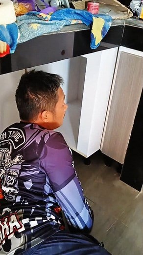 Installation #modularkitchen #carpentry #diy #highlights #everyone | Christopher Bayaras Falces