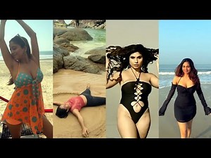 Bollywood Actress Sizzling in Hot Bikini 👙 Bollywood Actress Bikini Video 👗 Bollywood Hot Vertical 2