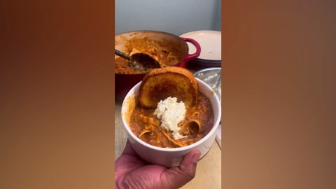 How to make creamy tomato lasagna soup