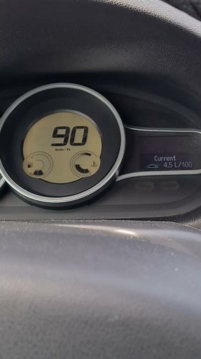 Renault Megane III Coupe 2010 1.5dCi Fuel Consumption
