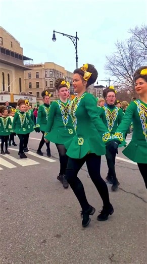 • Irish Dancers Take Over a Brooklyn Street ☘️ Incredible Step Dancing #shorts #short