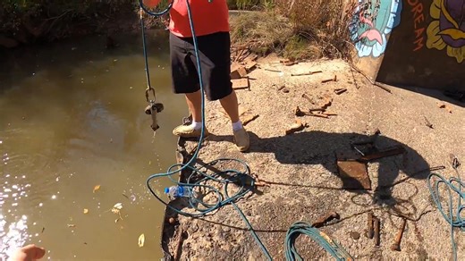 Camp signs on the bank: 12 finds that made us look over our shoulder