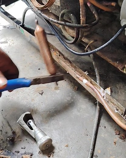 Compressor body shot gas redus.. #fblifestyle | Simple solutions