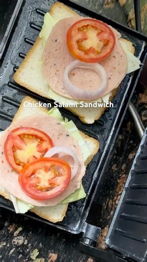 How to make sandwich with chicken salami #foodblog #recipe #sandwich #sandwichmaker #foodshorts